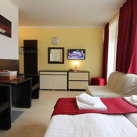 Apartman Eden Bešeňová Екстериор снимка