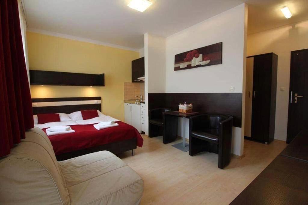 Apartman Eden Bešeňová Екстериор снимка
